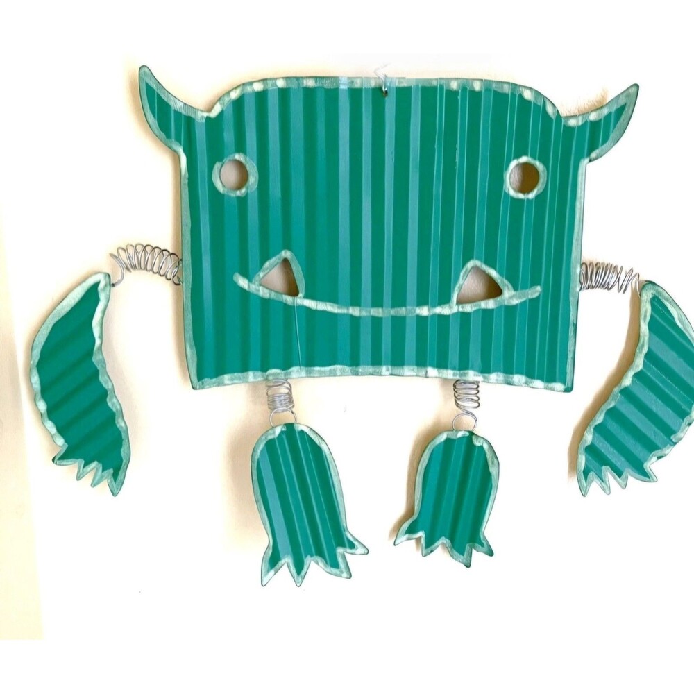 Halloween Monster Hanging Bouncy Green Decor Metal Fall Autumn 14” Glow In Dark